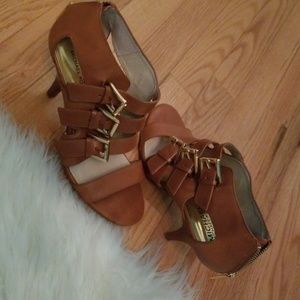 Micheal kors heels